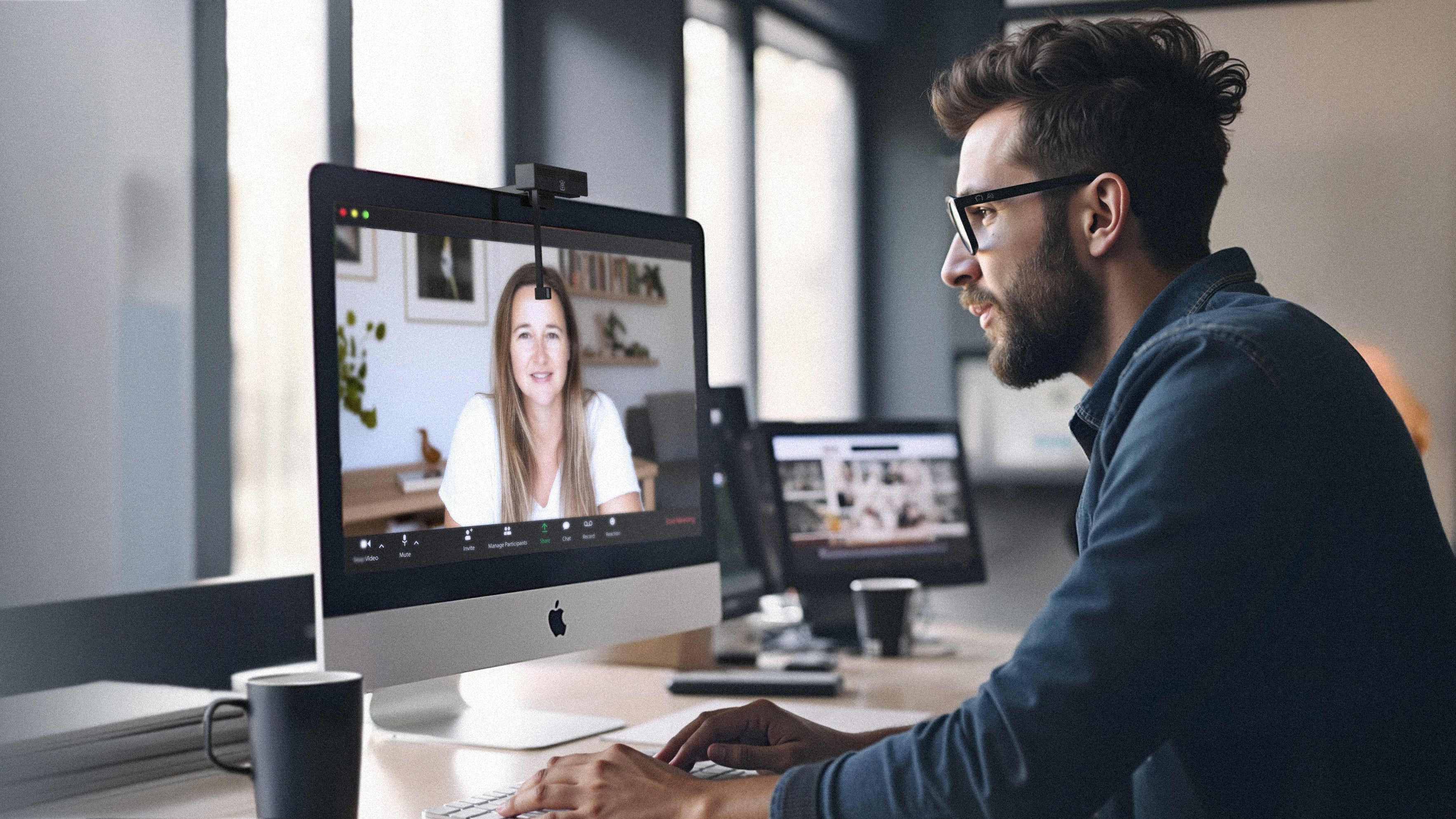 The power of eye contact - iContact Camera